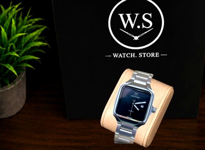 MATTURI Square Dial watch